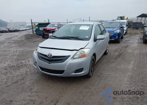 2009 Toyota Yaris z USA, uszkodzony, nr VIN JTDBT903694041981